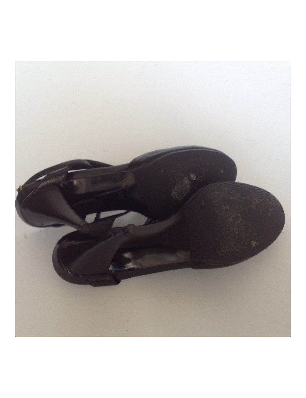 Escarpins CHANEL  T37.5 cuir verni