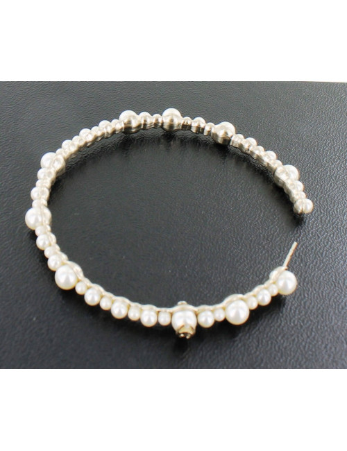  clous d'oreille créoles CHANEL en perles nacrées