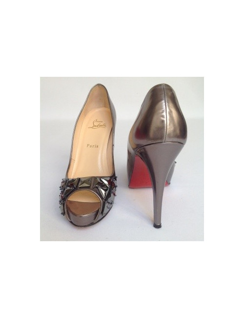 Escarpins argenté modèle 'very privé' CHRISTIAN LOUBOUTIN T38,5