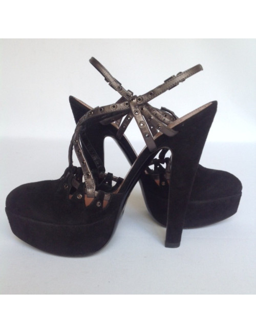 Sandales hautes ALAIA T39 en daim noir