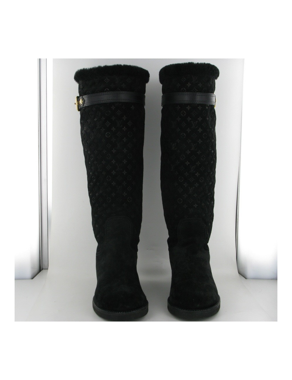 WINTRY T36 LOUIS VUITTON boots