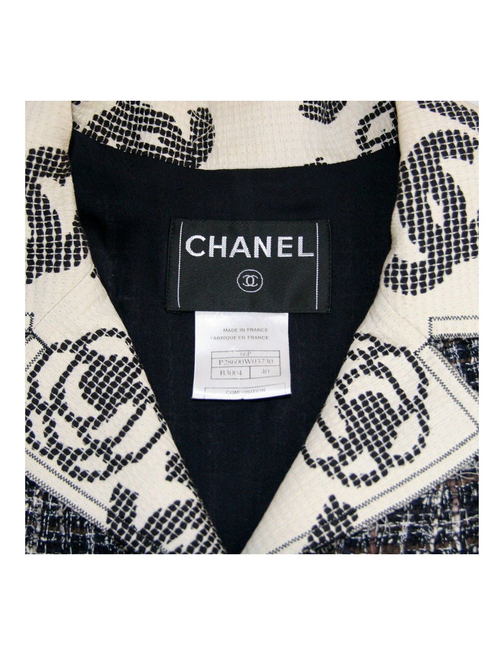Veste Chanel col CC