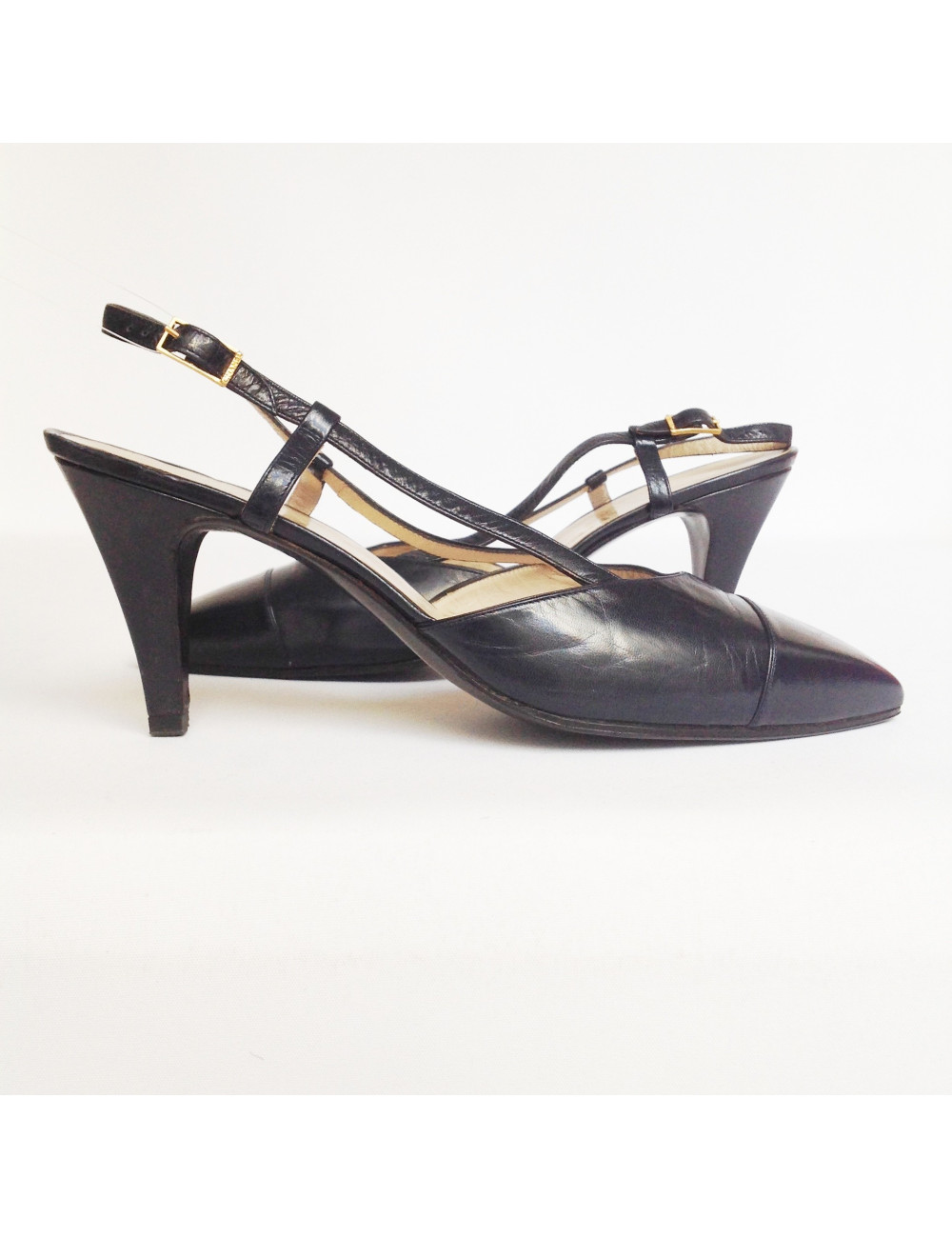 Escarpins CHANEL bleu 