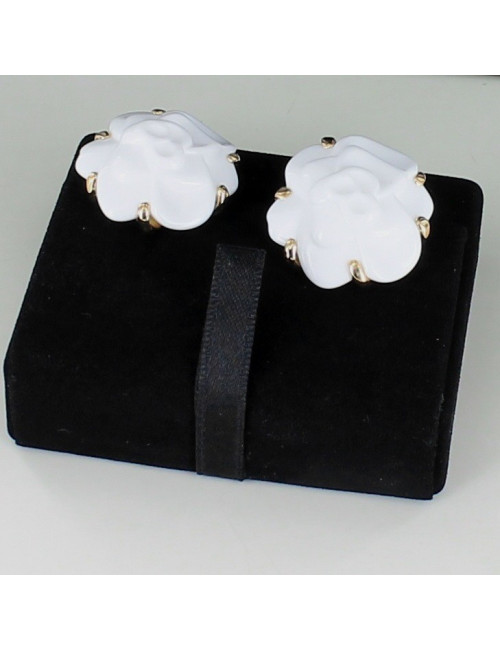 boucles d'oreille CHANEL agate blanche