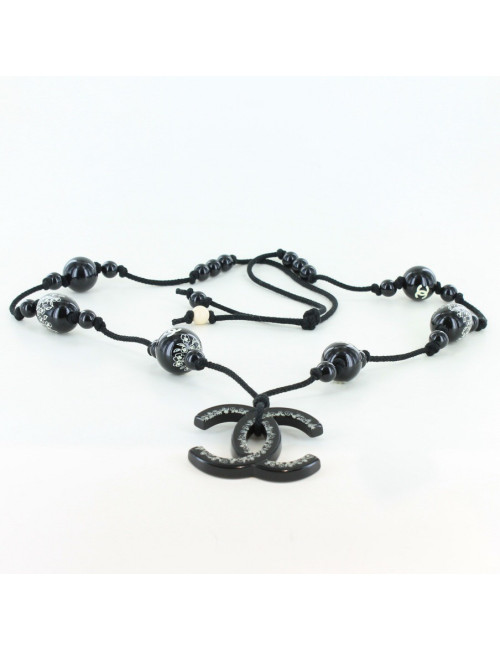 sautoir CHANEL perles noires sur cordon
