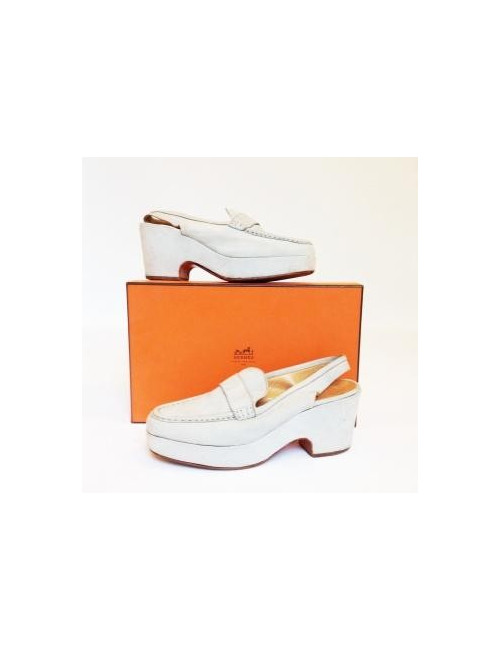 Sandales à talons compensés