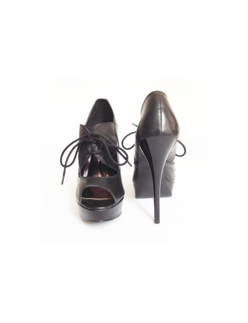 Escarpins STEVE MADEN T 39.5 en cuir noir