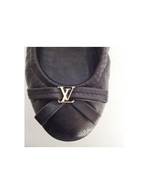 Ballerines en cuir noir LOUIS VUITTON T37