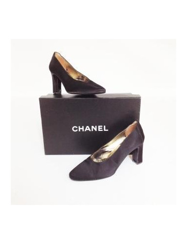 Escarpins en satin noir CHANEL T36