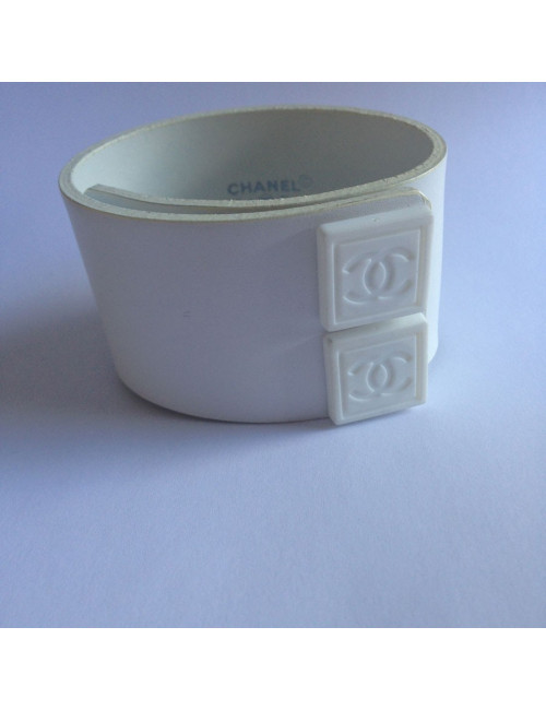 Large bracelet CHANEL en cuir blanc