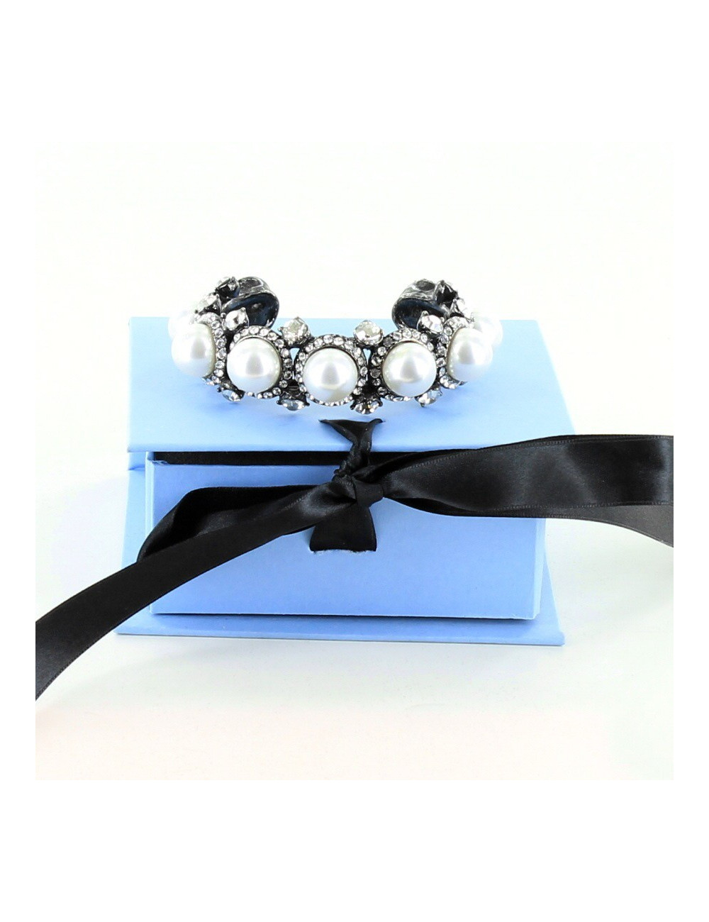 bracelet LANVIN en perles nacrées et brillants