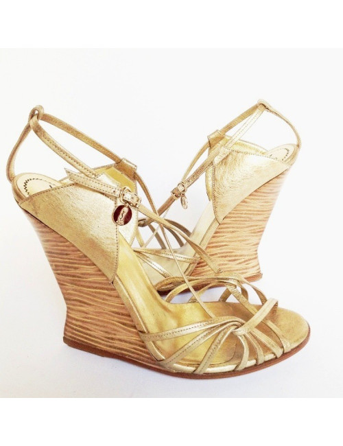 Sandals YVES SAINT LAURENT T 40 Golden
