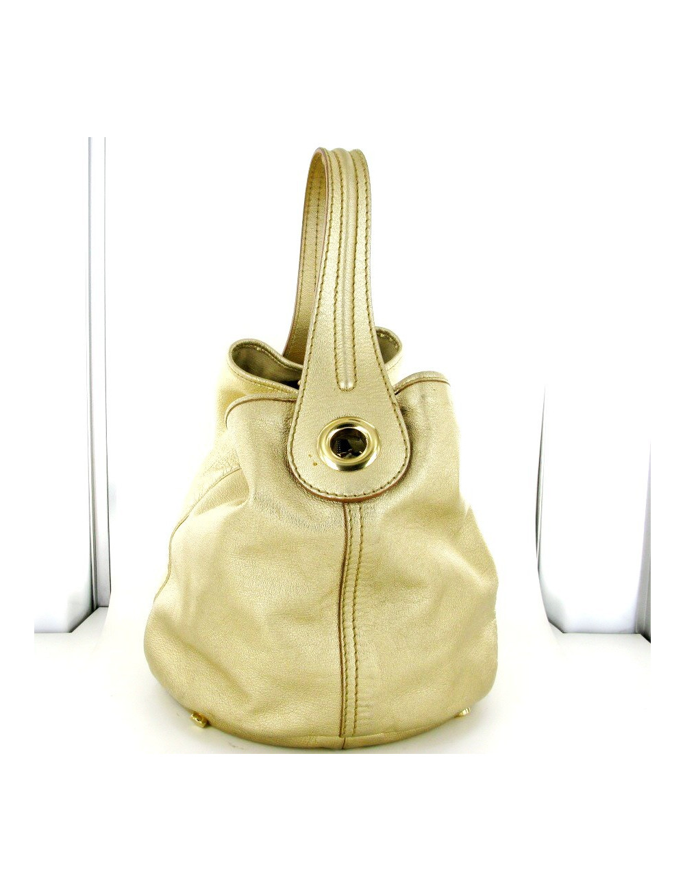 Sac seau "Capri"  YVES  SAINT LAURENT cuir doré