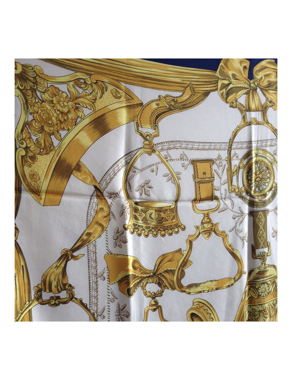 Carré "Étriers" HERMÈS