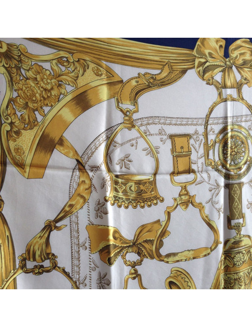 Carré "Étriers" HERMÈS