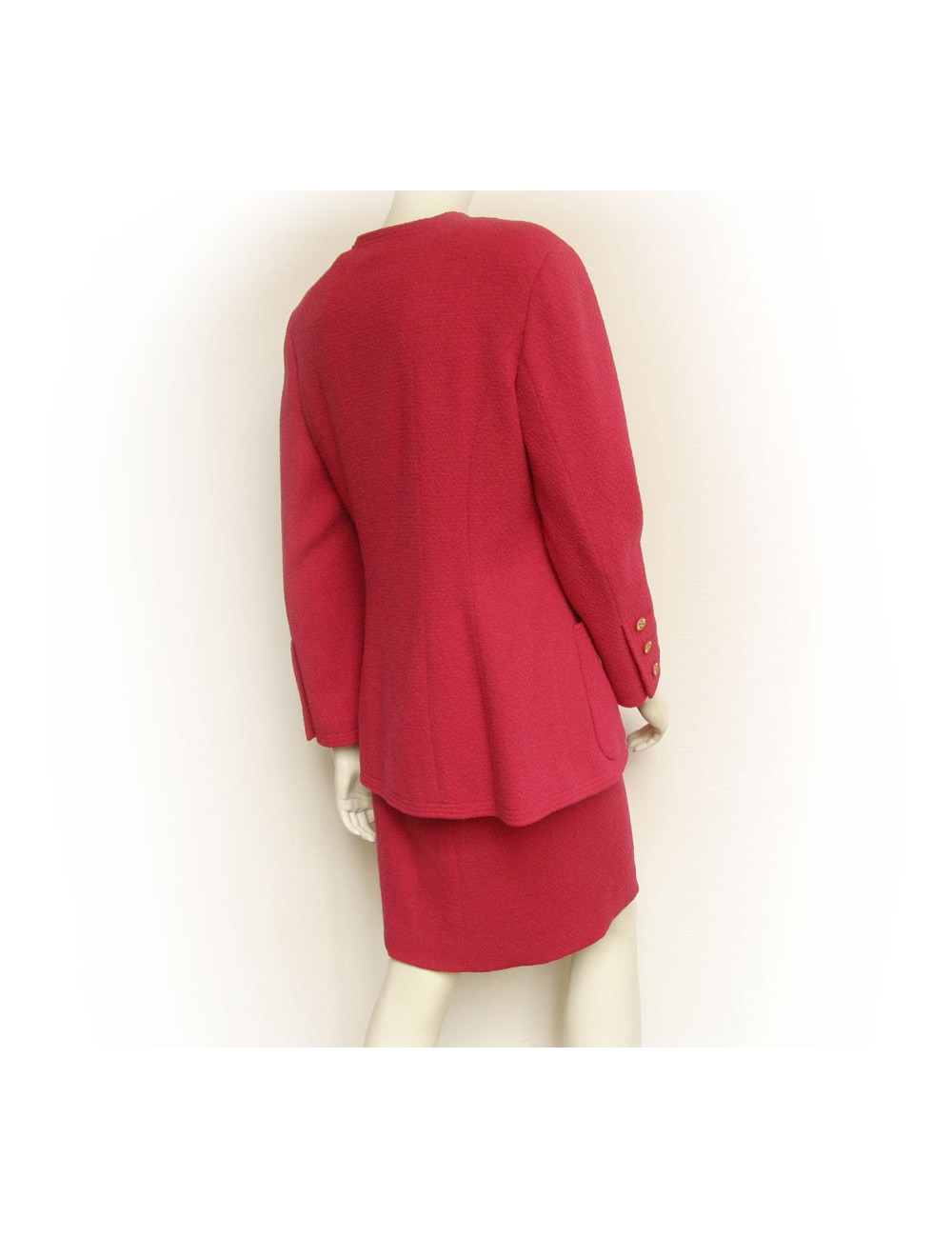 Ensemble veste et jupe CHANEL framboise