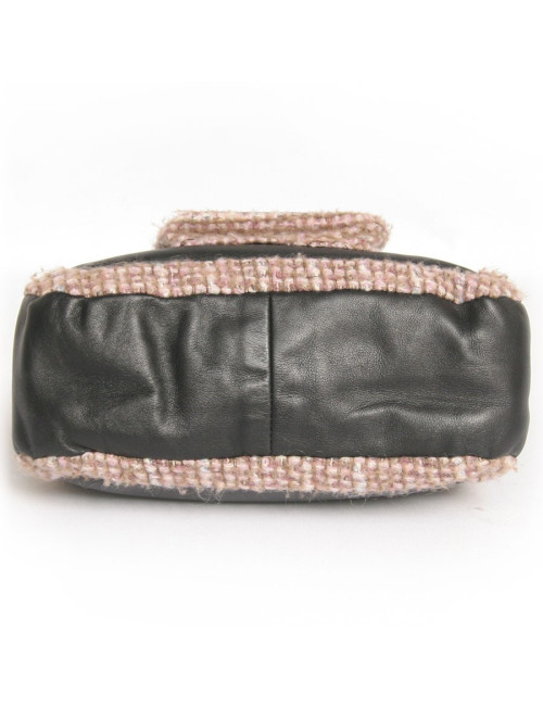 Sac CHANEL en cuir noir et tweed