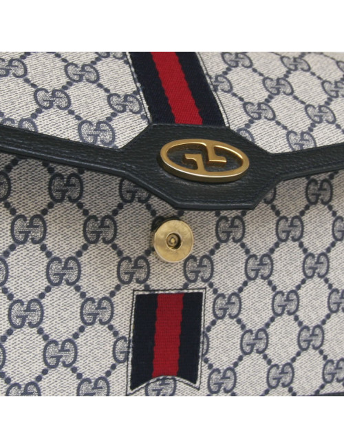 Sac GUCCI porté épaule 