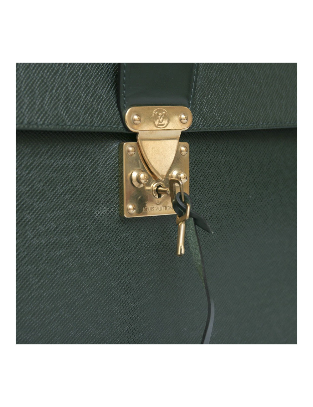 Porte-documents "Robusto" LOUIS VUITTON cuir taiga vert 