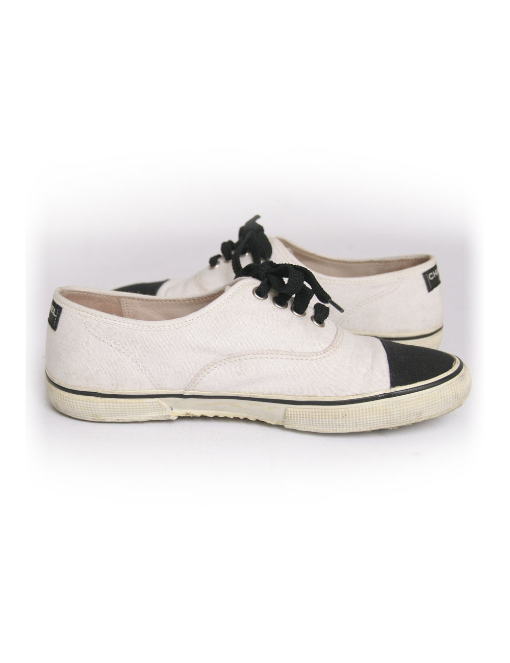 Tennis CHANEL t 37 toile blanc et noir