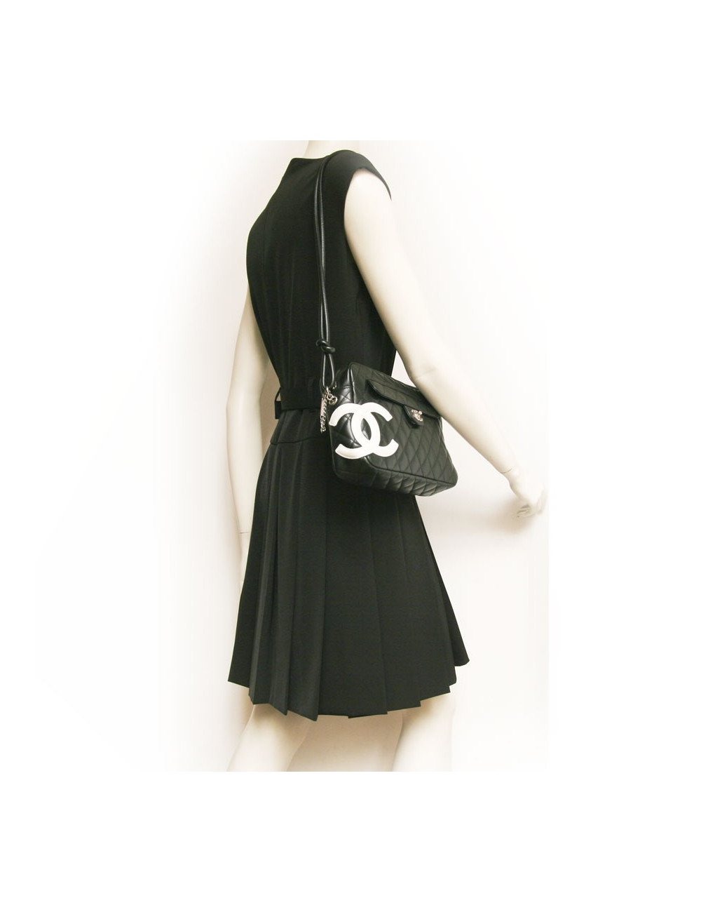 Sac Cambon CHANEL cuir noir 
