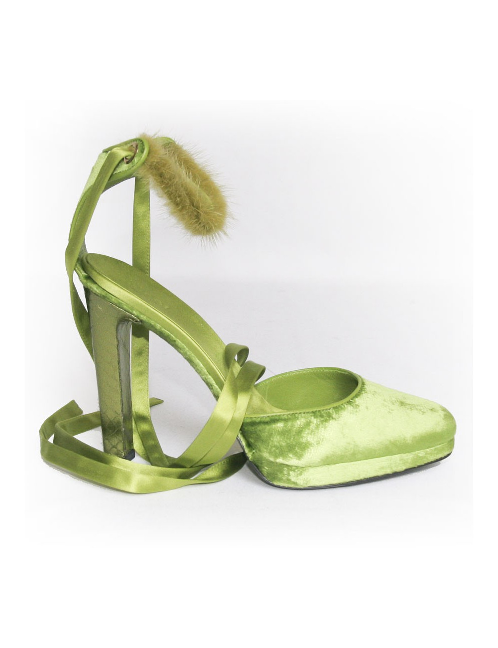 Escarpins GUCCI en veau velours et fourrure verte