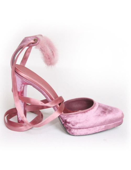 Escarpins GUCCI en veau velours et fourrure