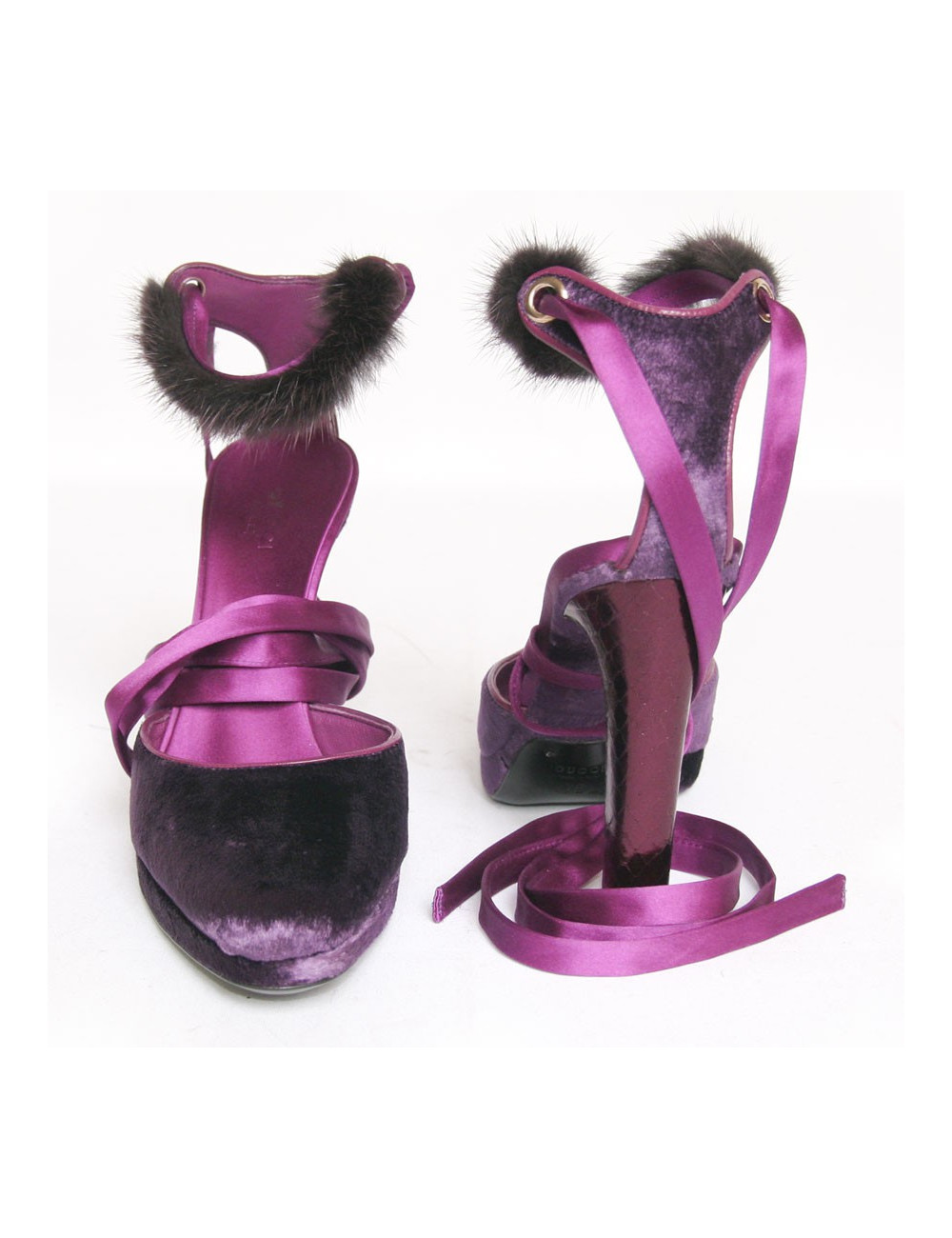 Escarpins veau velours Gucci T?