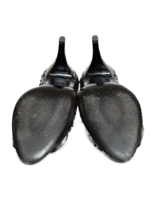 Escarpins CHANEL en python T 40,5