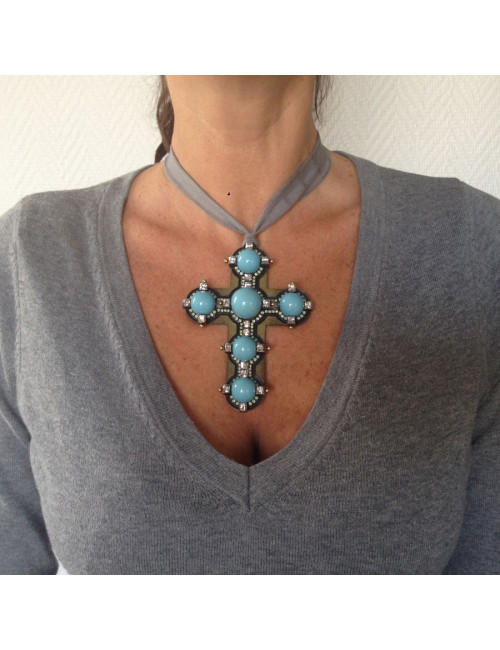 Collier LANVIN croix turquoise et strass de swarowski