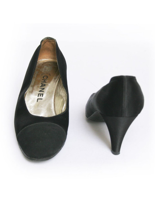 Escarpins Chanel T40 noir