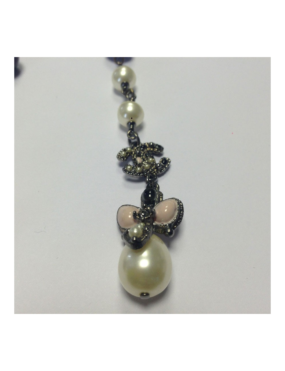 Ceinture - sautoir  CHANEL en perle