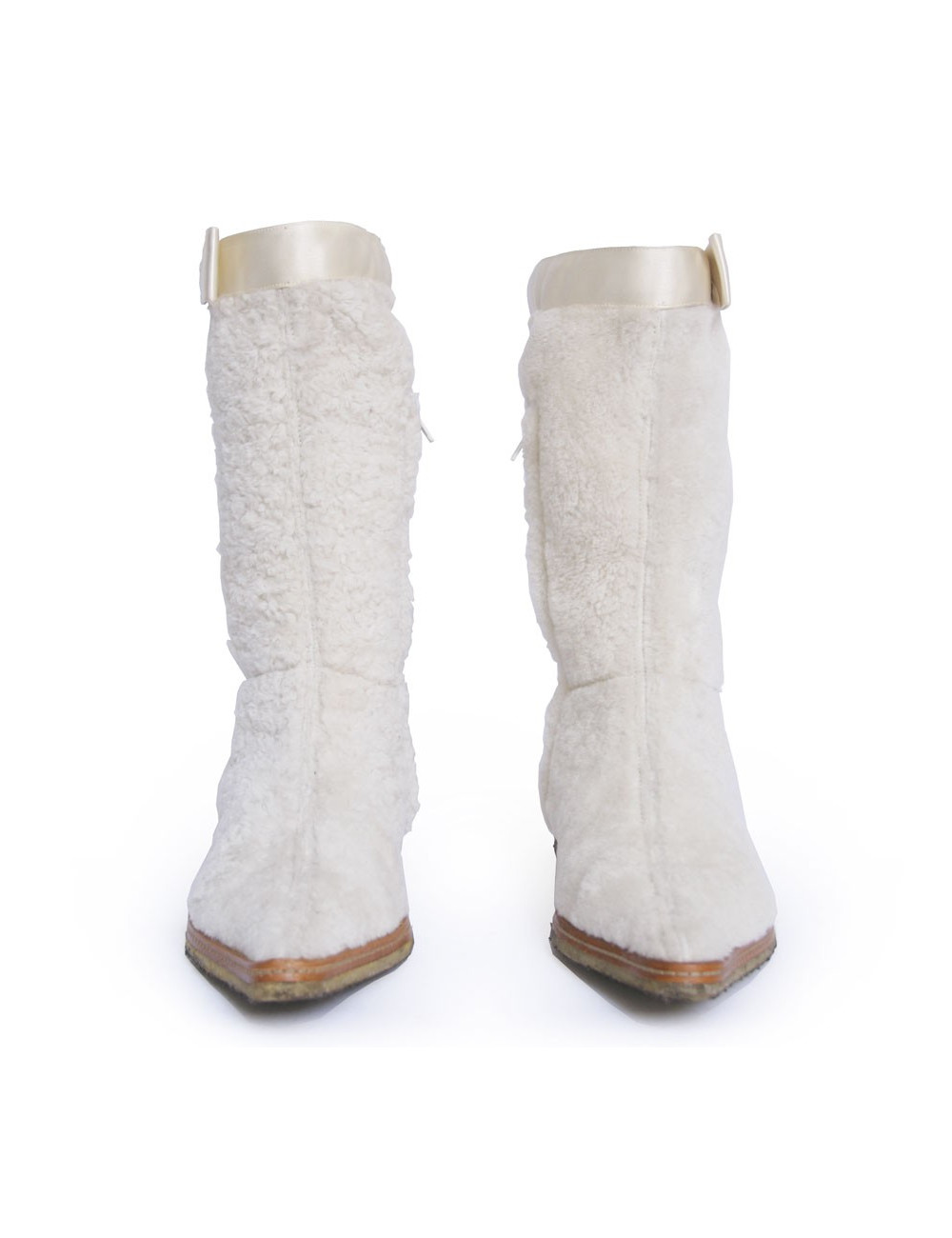 Mi bottes CHANEL  en peau retournée et satin