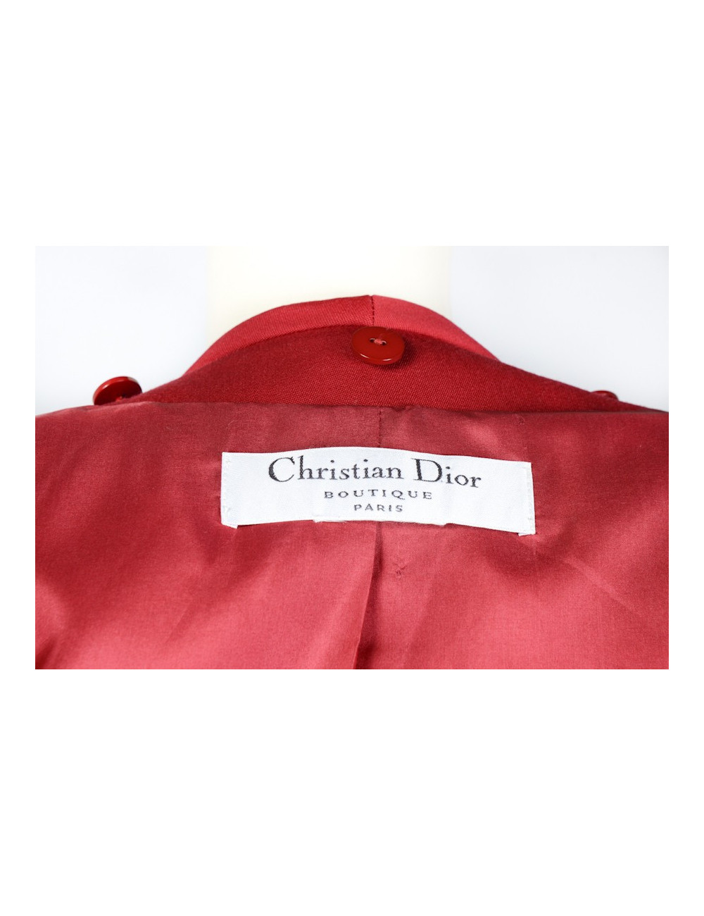 Tailleur CHRISTIAN DIOR rouge avec col en vison