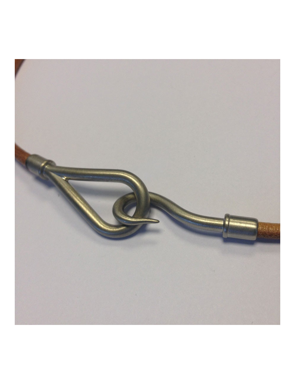 Collier modèle jumbo HERMES lien cuir 