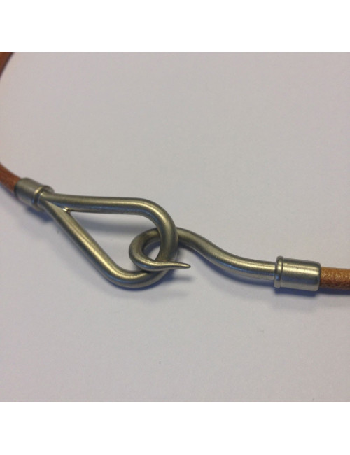 Collier modèle jumbo HERMES lien cuir 