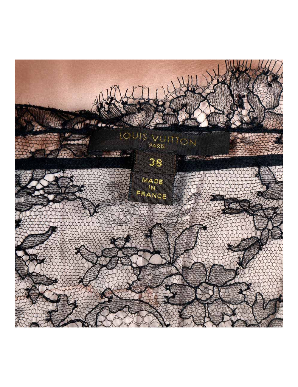 Robe de cocktail t 38 LOUIS VUITTON satin duchesse vieux rose