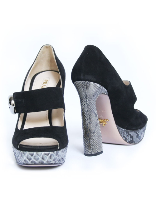 Escarpins PRADA velours noir et serpent gris T40