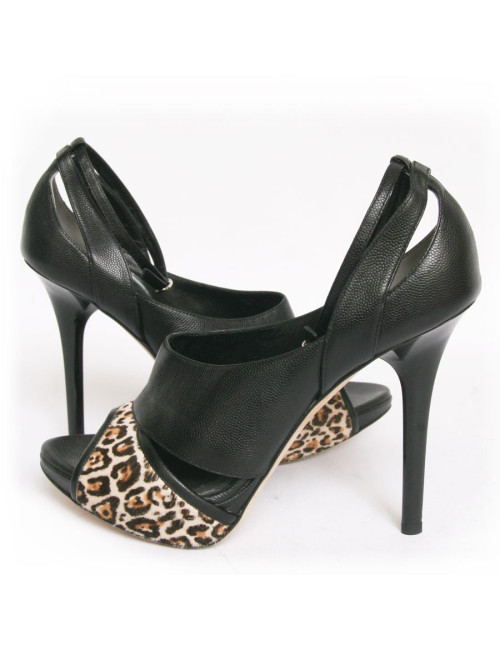 Escarpins Dior en cuir et leopard T 38