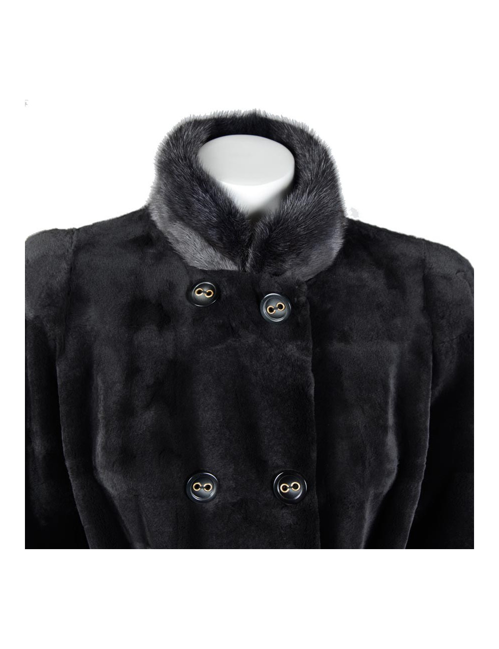 Manteau en vison rasé anonyme