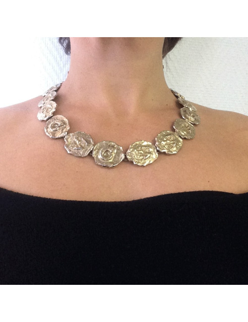 Collier "signes du zodiac" YVES SAINT LAURENT doré