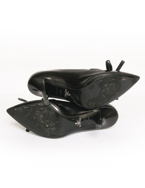 Escarpins PRADA t 39.5 cuir verni mat