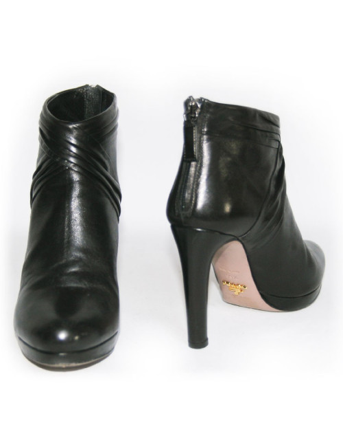 Boots PRADA T 39.5 cuir noir