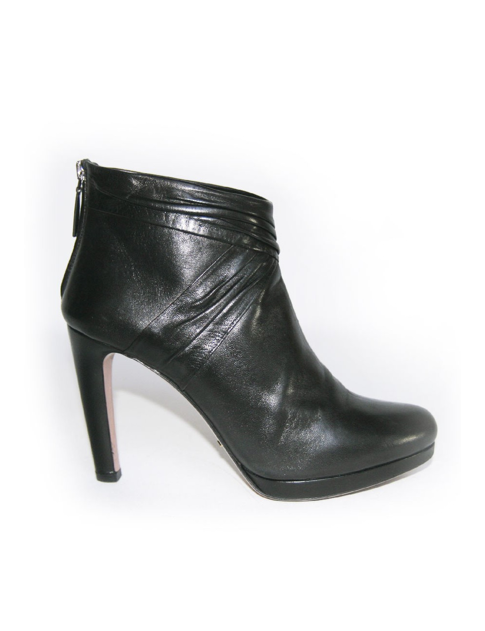 Boots PRADA T 39.5 cuir noir