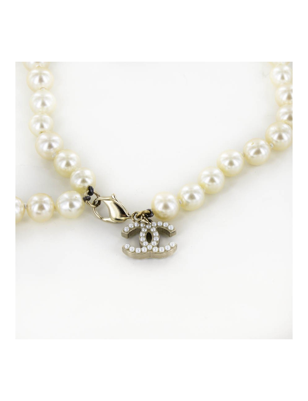 Ceinture sautoir CHANEL en perles nacrées