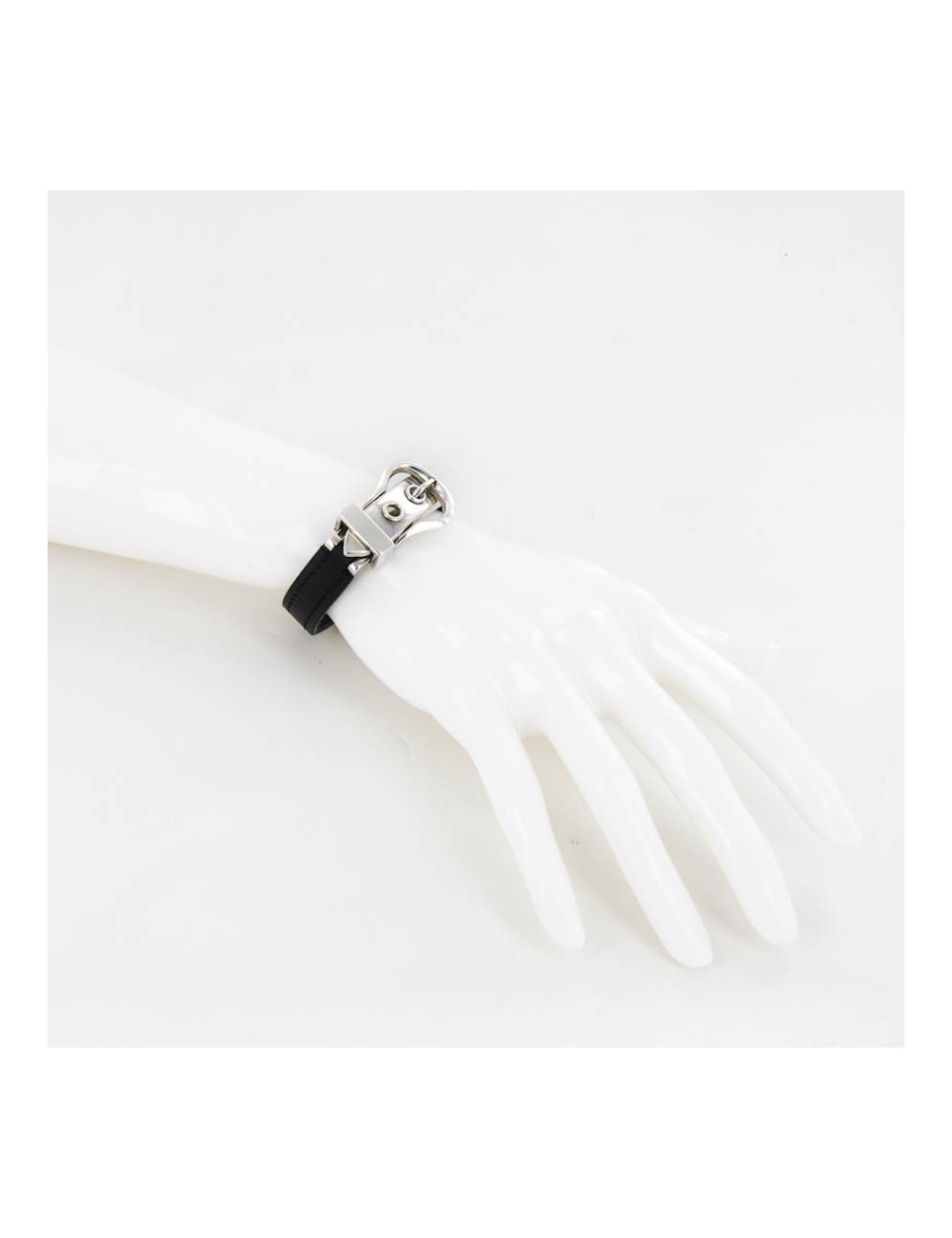 Bracelet HERMES en cuir noir et boucle argent