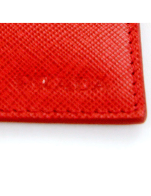 Porte-carte PRADA cuir grainé bordeaux