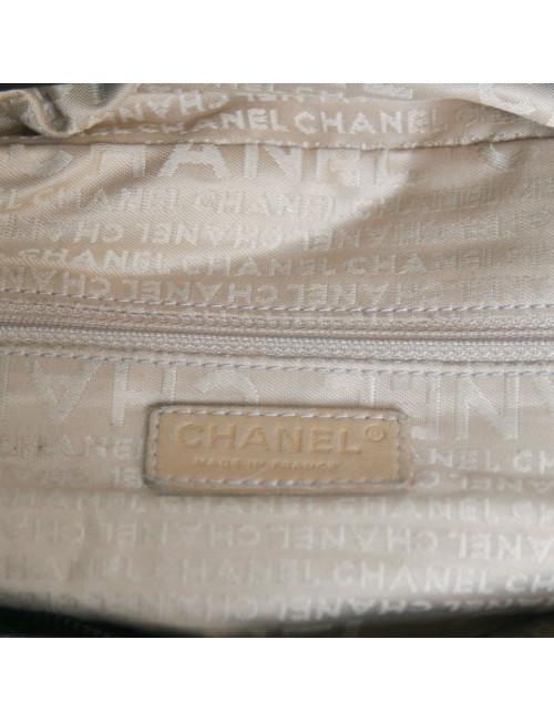 Sac bowling CHANEL en cuir d'agneau noir 