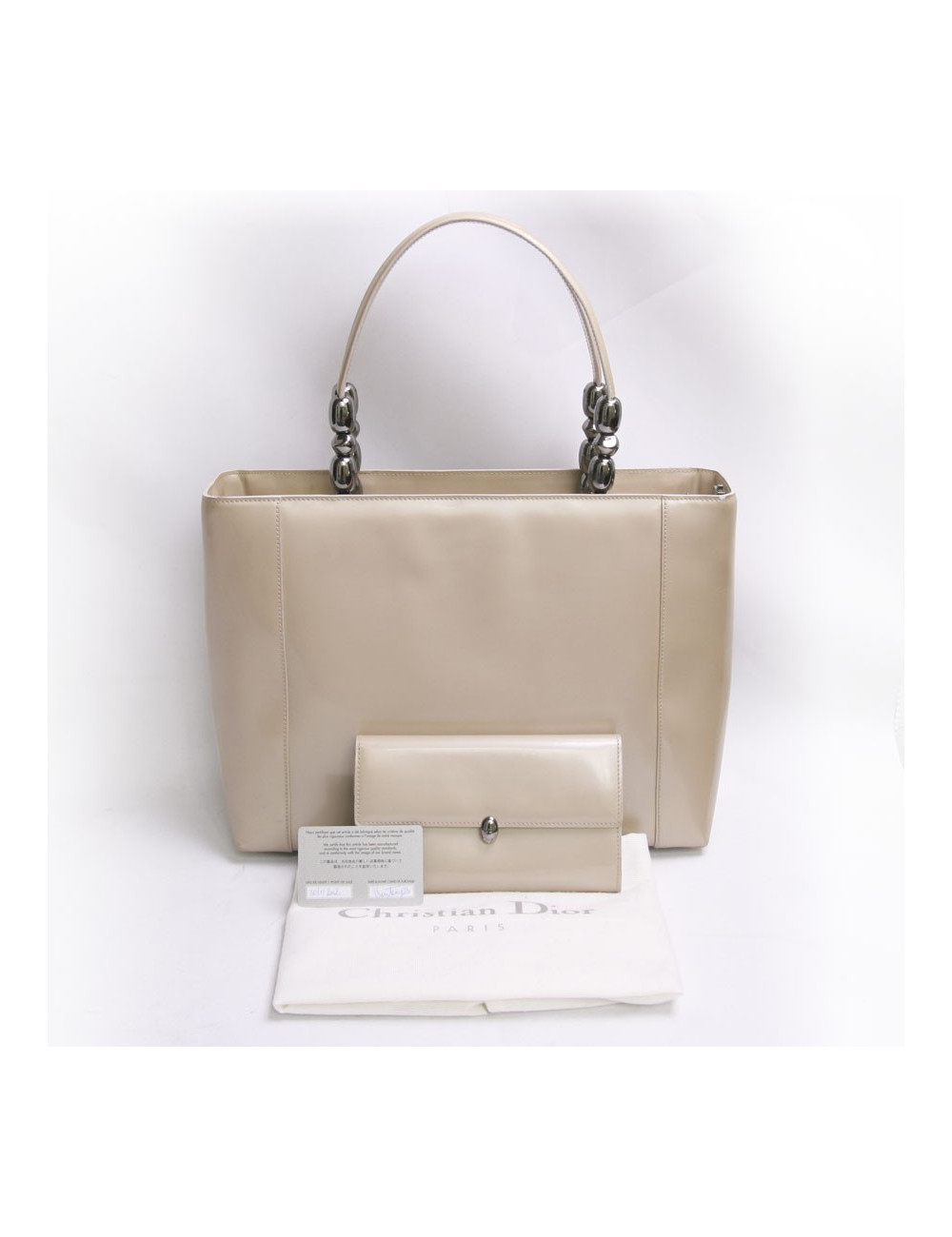 Sac" lady Perla" DIOR en vernis crème GM et son porte-monnaie