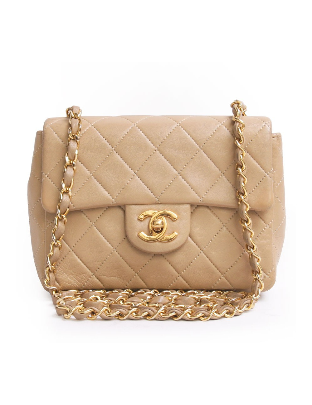 mini sac CHANEL matelassé en cuir d'agneau beige